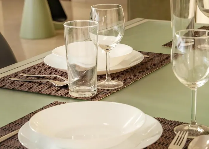 2 Bedroom Flat 公寓